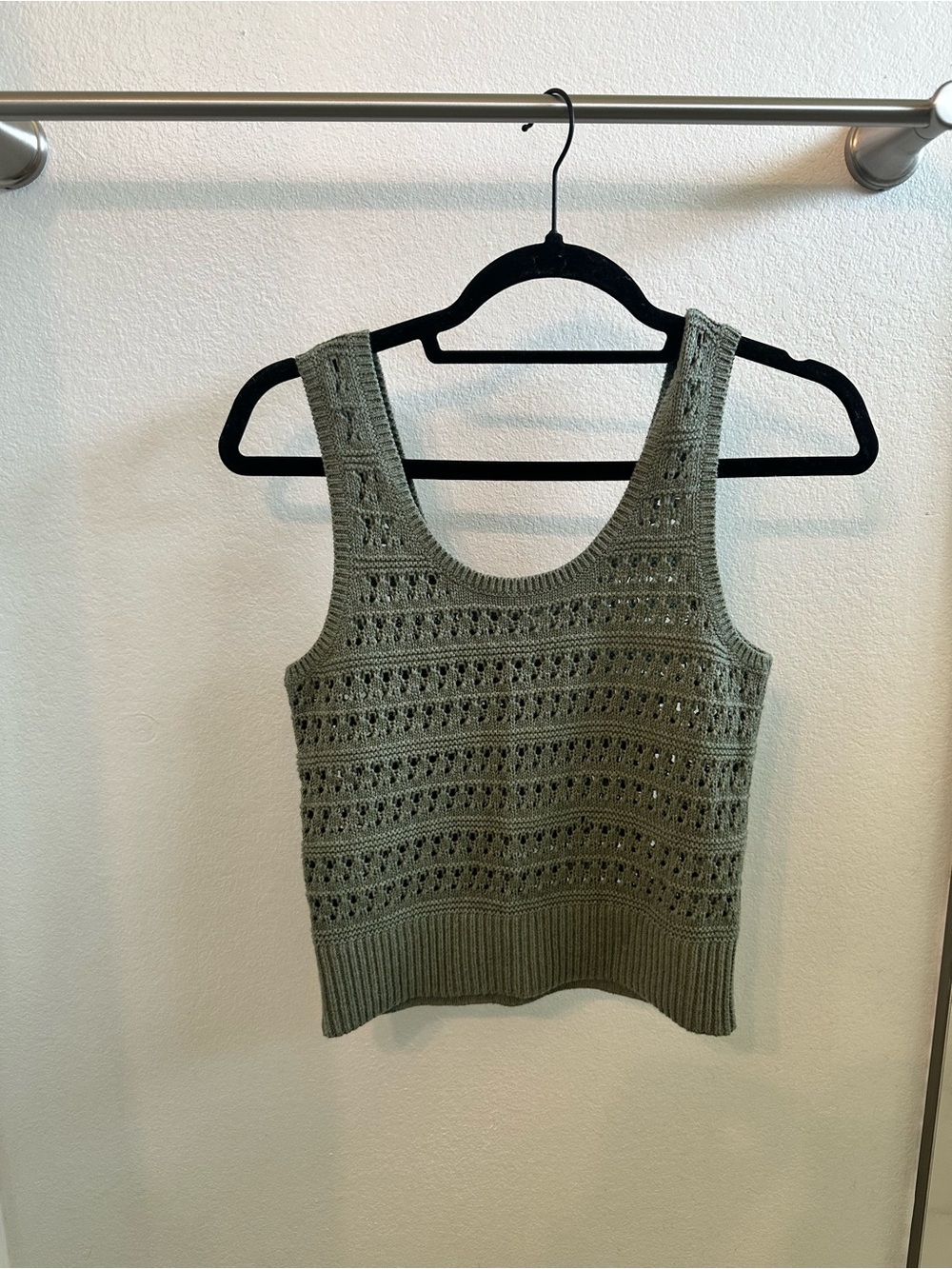 Old Navy Olive Green Crochet Knit Crop Tank